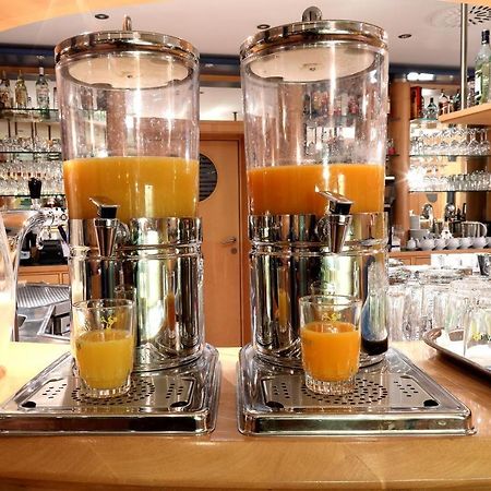 Hotel Europa - Restaurant リュッセルスハイム エクステリア 写真